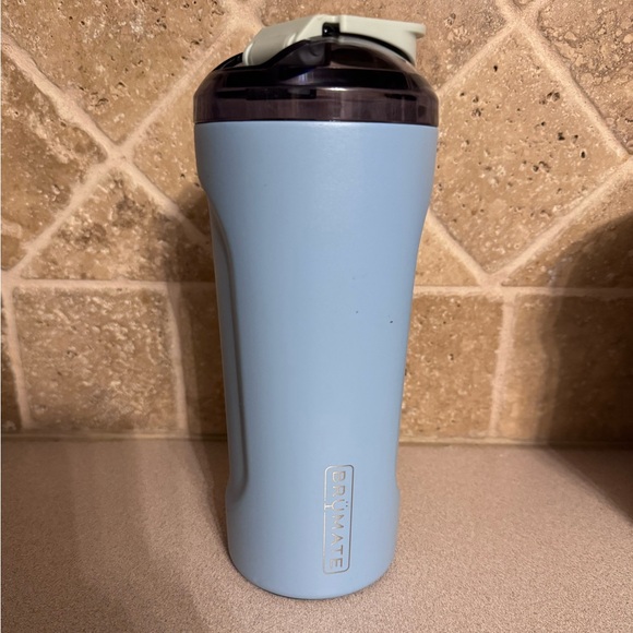 BrüMate Multishaker in High Tide - Picture 2 of 12